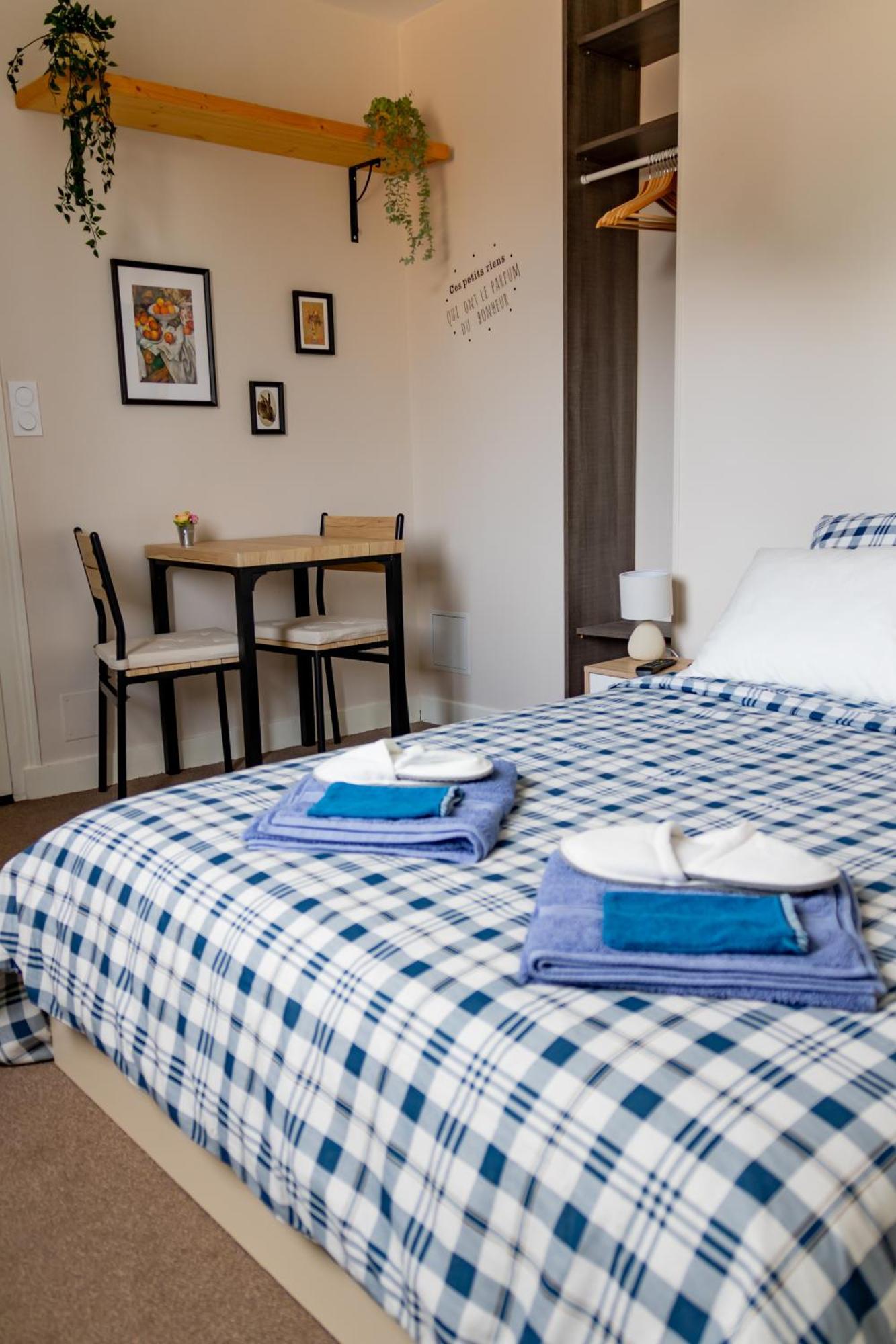 Hotel Les Tourterelles Vendôme Pokój zdjęcie