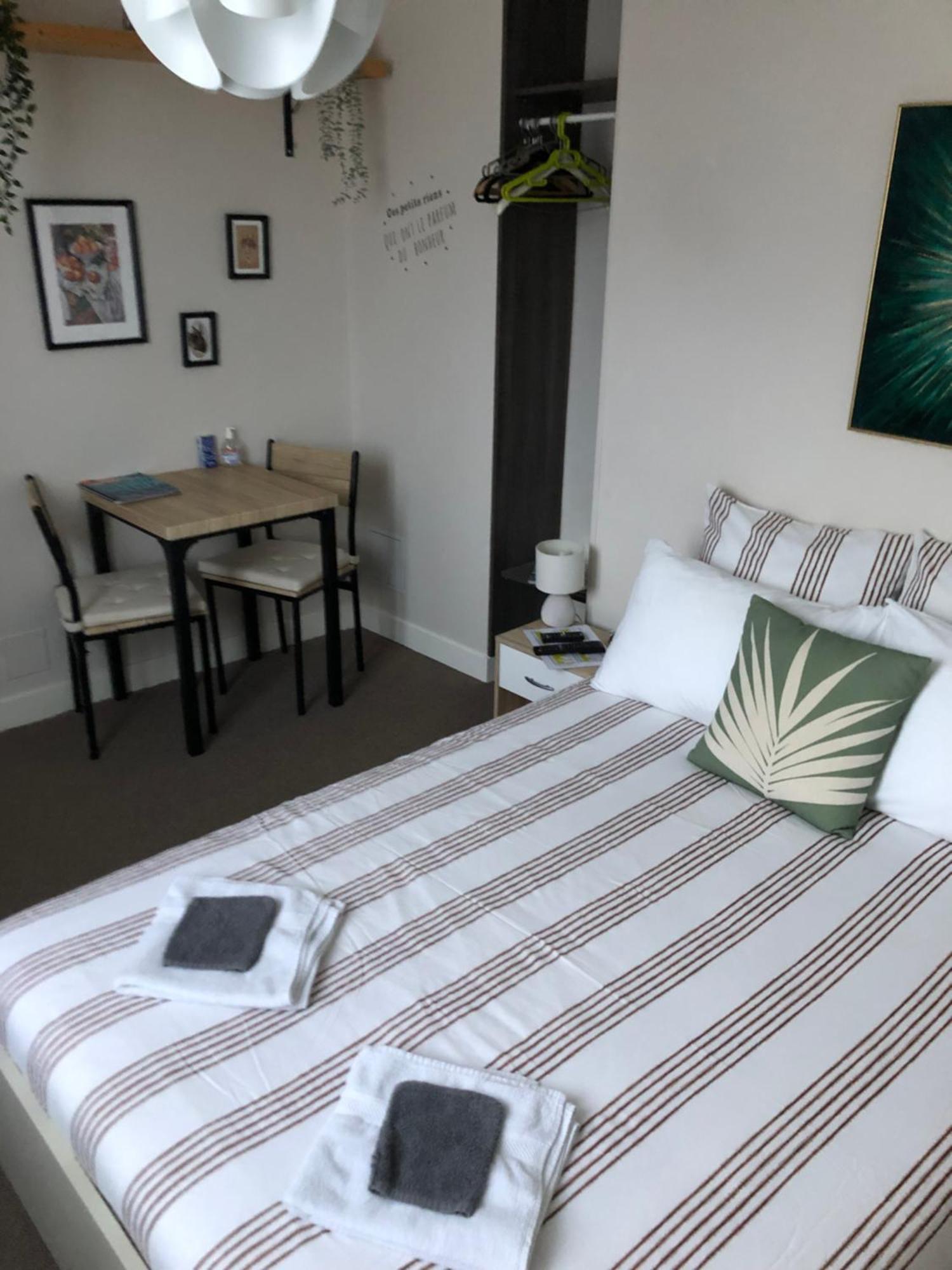 Hotel Les Tourterelles Vendôme Zewnętrze zdjęcie